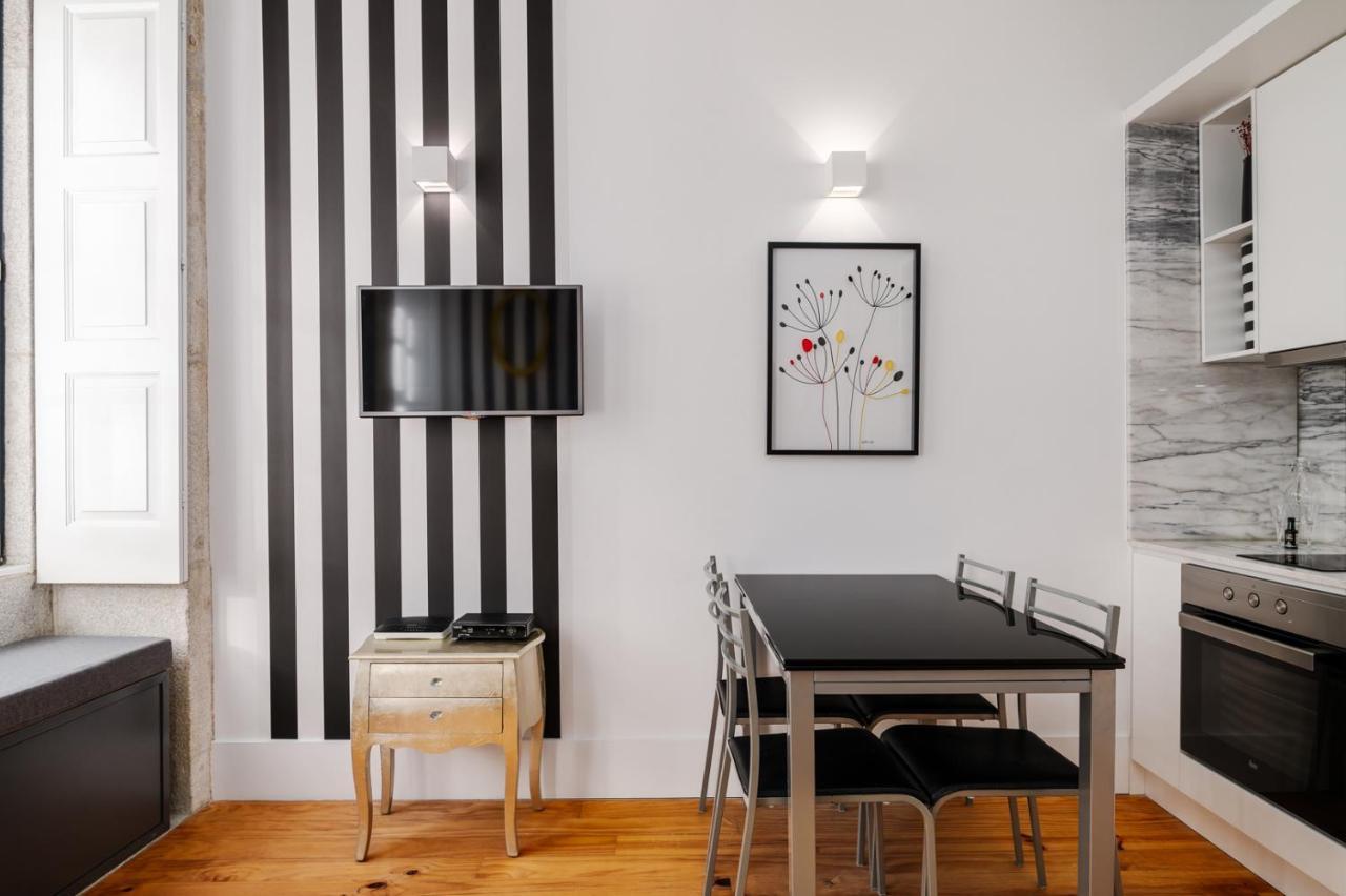 Flores Street Apartments Porto Luaran gambar
