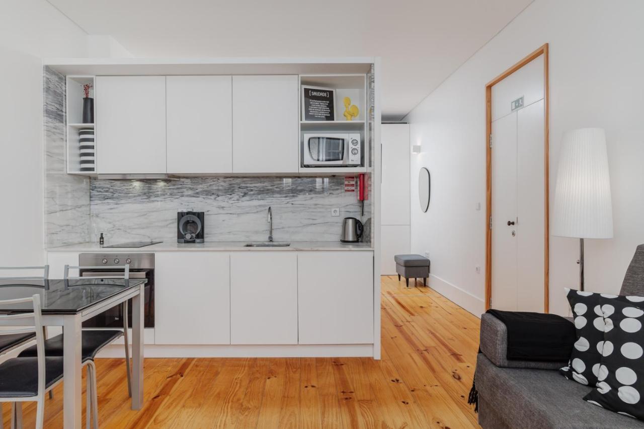 Flores Street Apartments Porto Luaran gambar