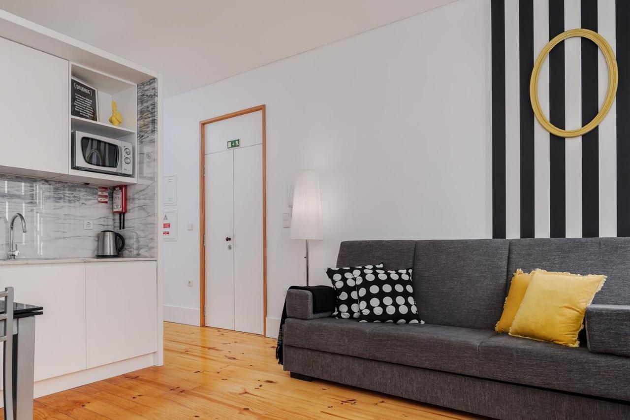 Flores Street Apartments Porto Luaran gambar