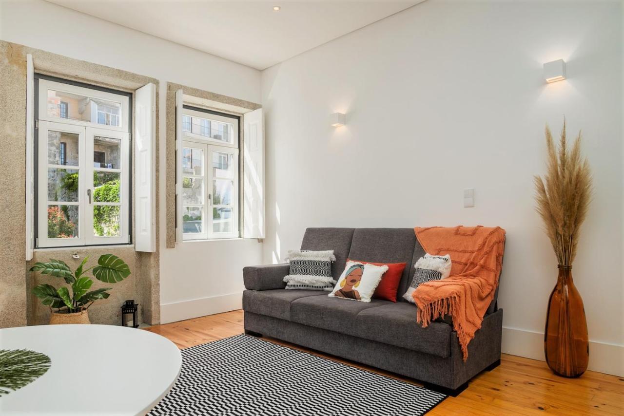 Flores Street Apartments Porto Luaran gambar