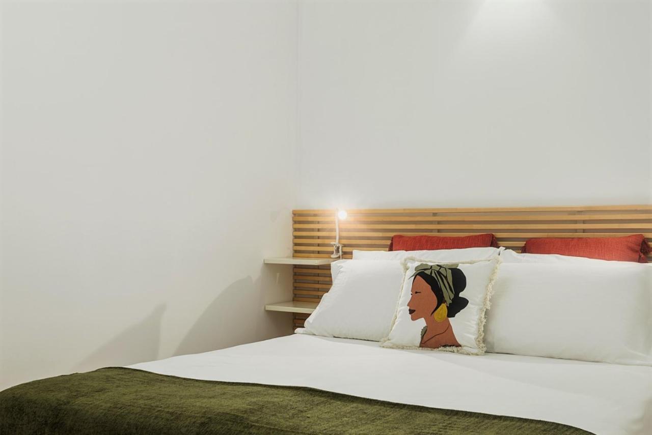 Flores Street Apartments Porto Luaran gambar