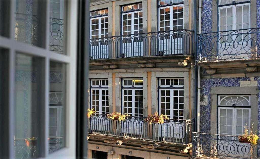 Flores Street Apartments Porto Luaran gambar